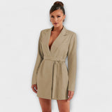 Blazer tip suknja s V izrezom