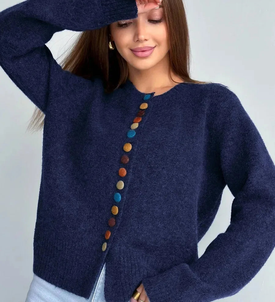 Nicole | Pulover s Detaljima Dugmadi