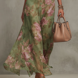Serena ∙ Grünes, langes Chiffonkleid mit Blumenmuster und Neckholder-Ausschnitt