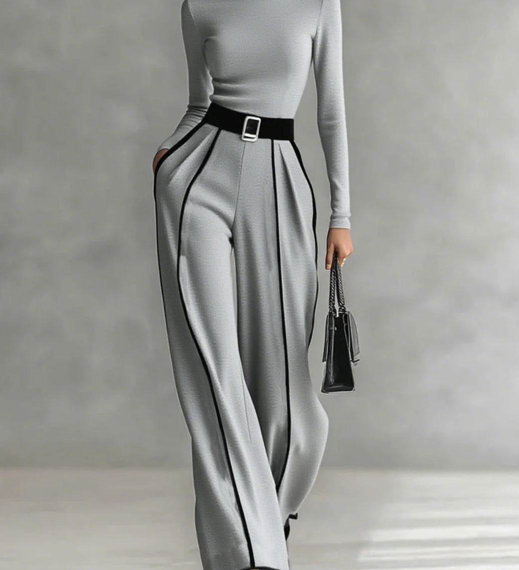 Vera | Elegantni set s kontrastnim detaljima
